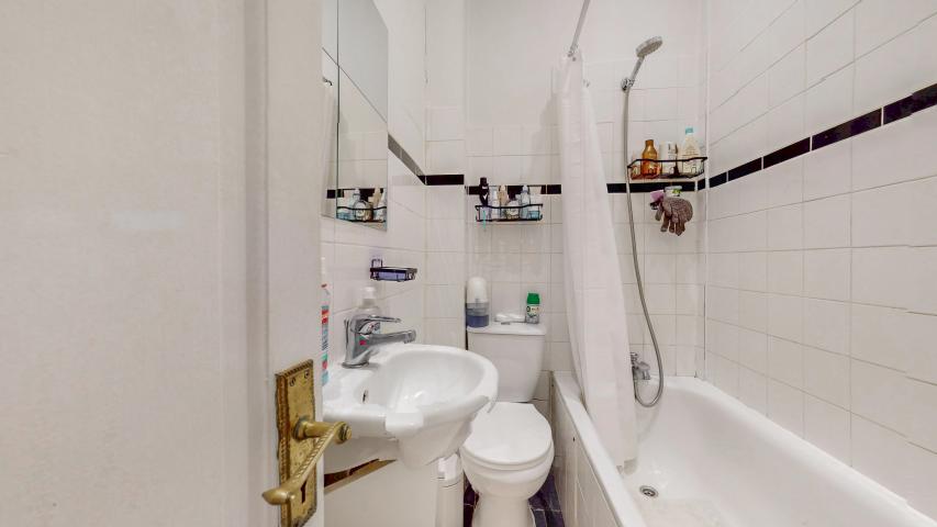 Stunning Apartment Streatley Road, Kilburn